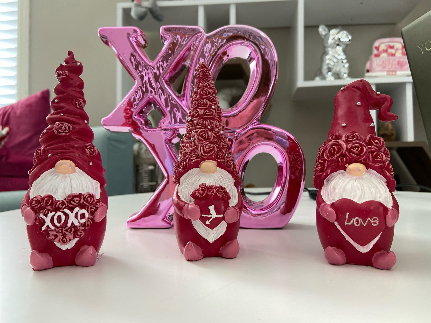 Rose Love Valentines Gnomes with Flowers - Set of 3