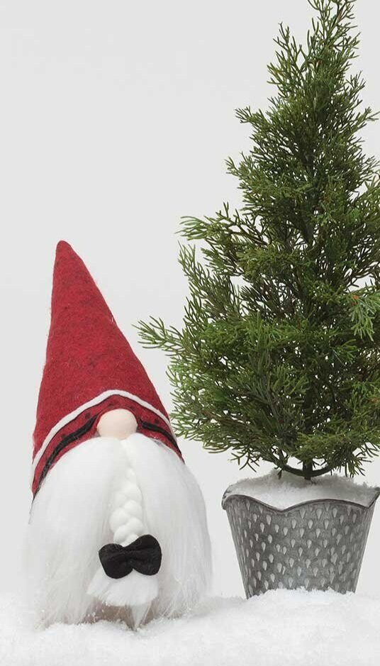 HELGI VIKING GNOME WITH RED HAT