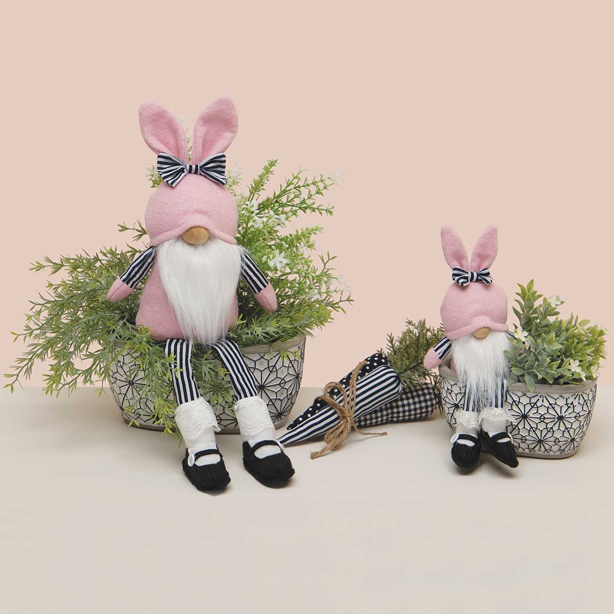 Dapper Dandy Gnome with Wood Nose 10" Small