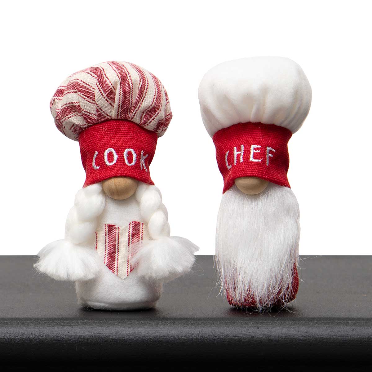 Chef/Cook Gnome with Wood Nose 4.5"
