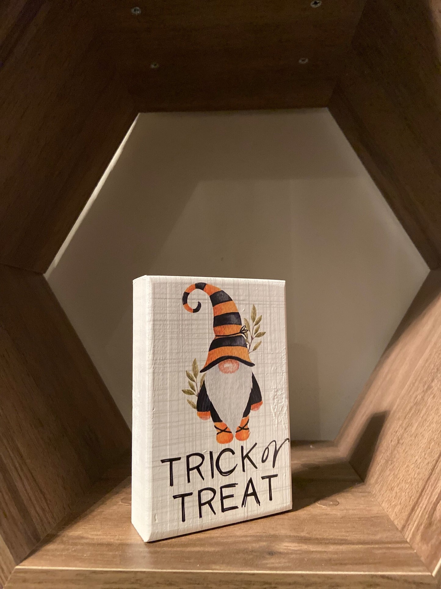 Trick Or Treat Gnome Sign