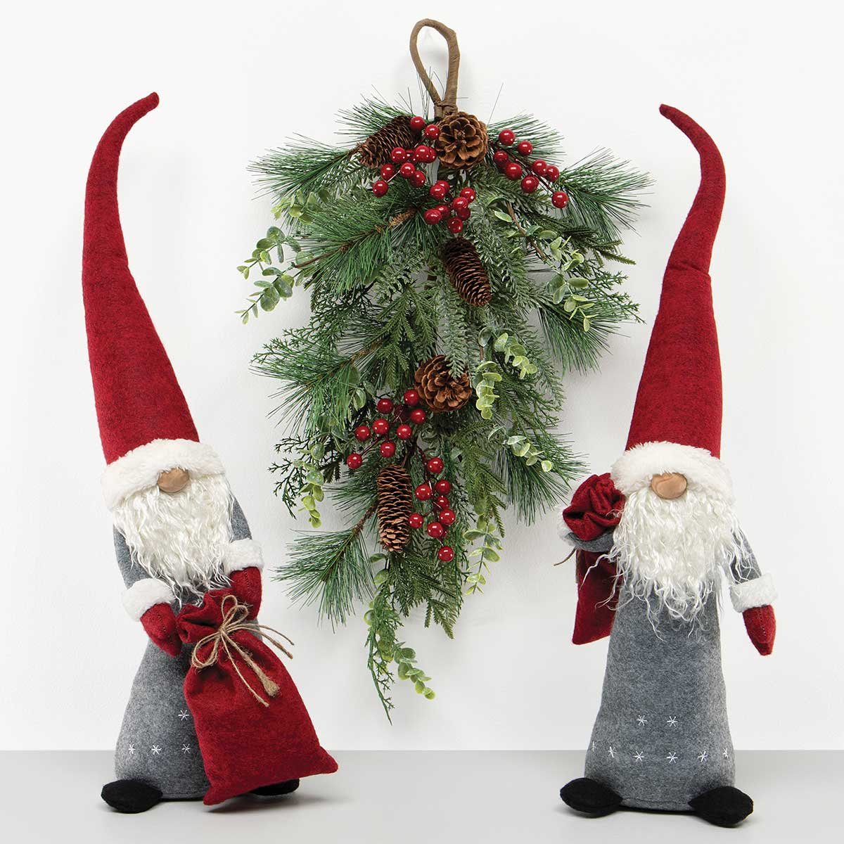 HEAVE AND HO GNOME BURGUNDY/GREY WITH TWINE TIED SACK SANTA GNOME