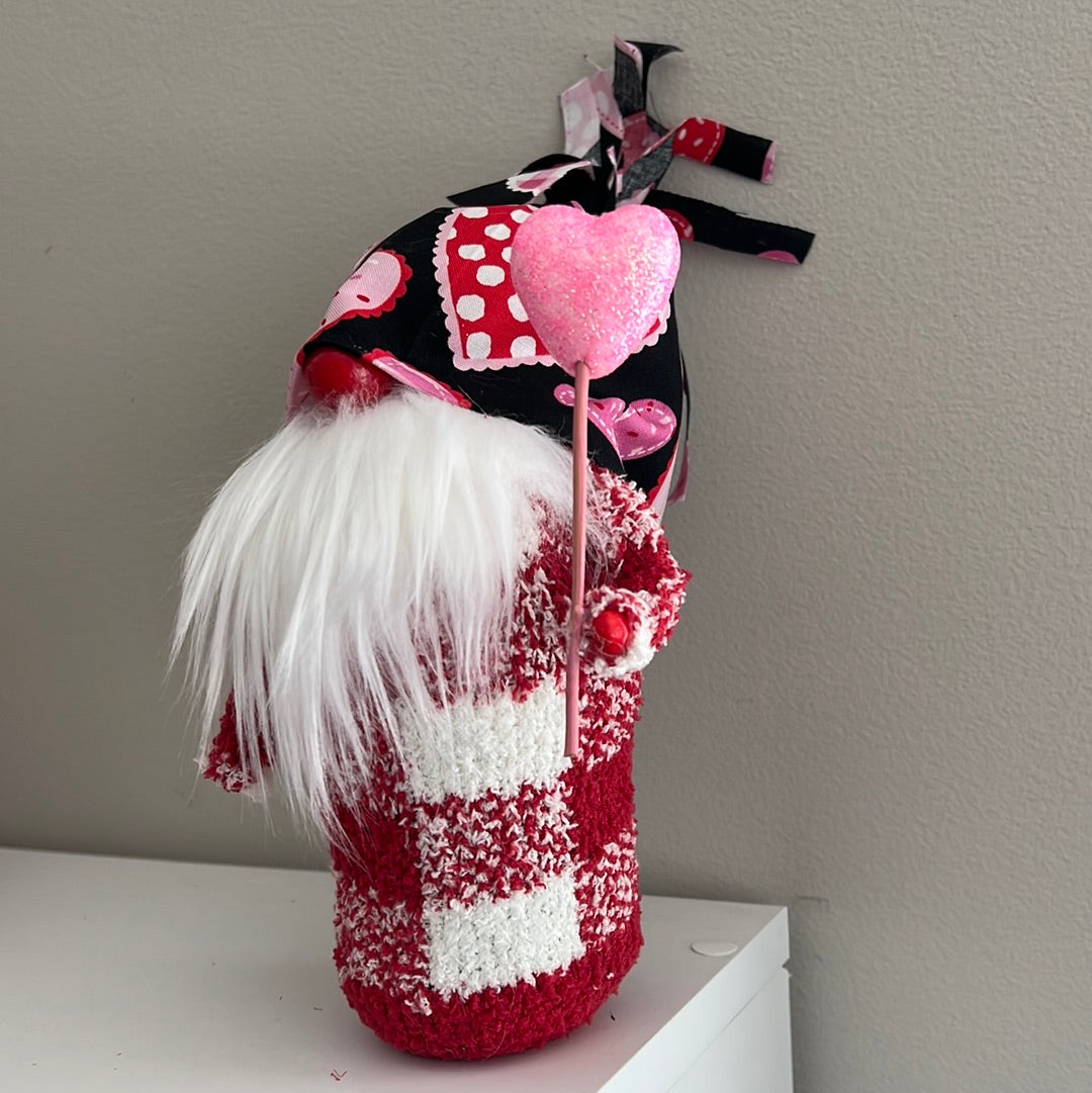 Red nose Heart Gnome