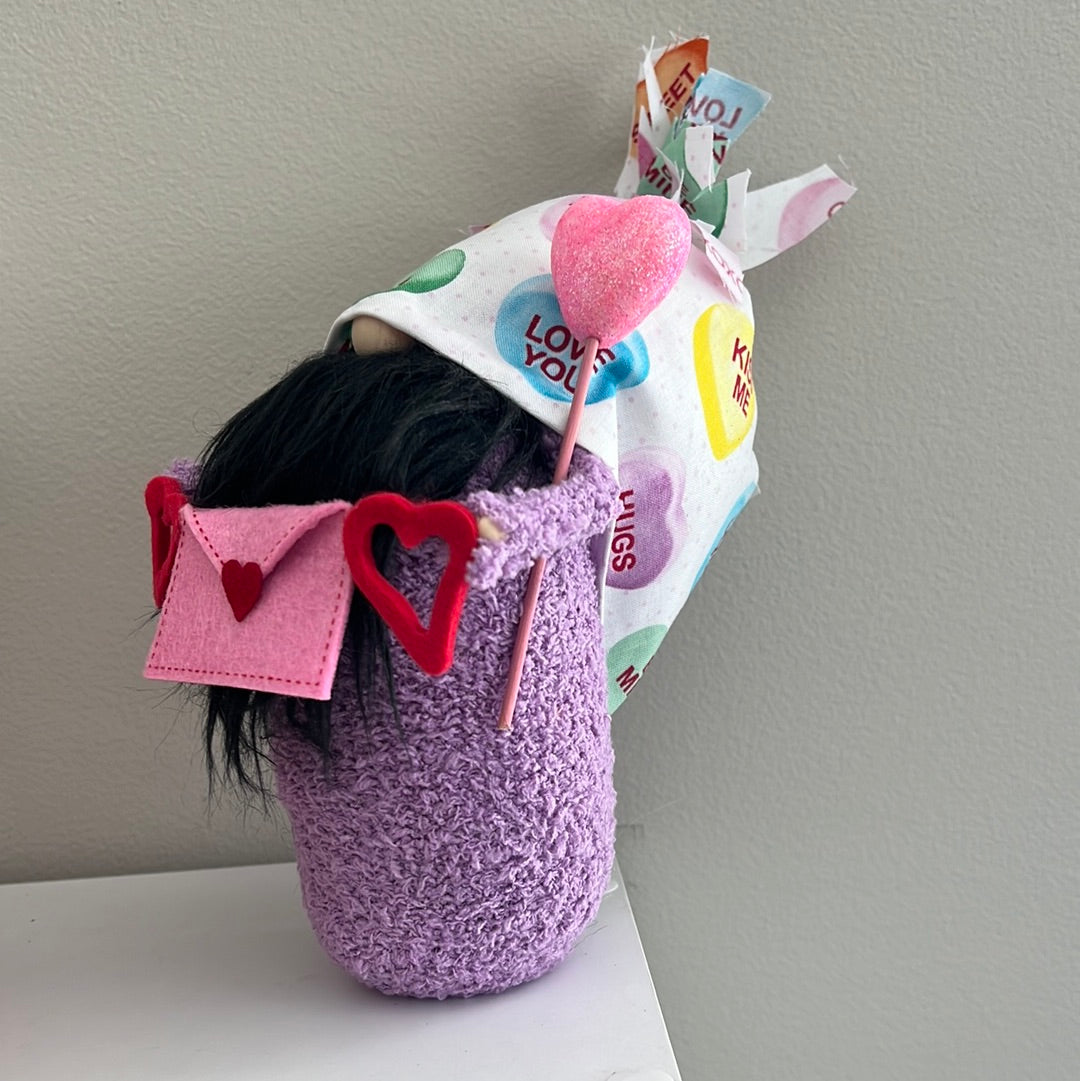 Purple valentines gnomie